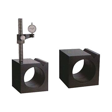 Granitblock mit V-Nut